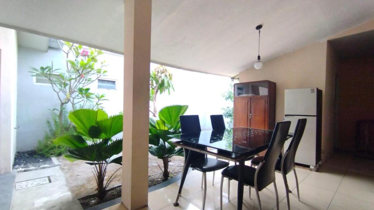 Sadana Villahouse Ngadinegaran Yogyakarta Esterno foto